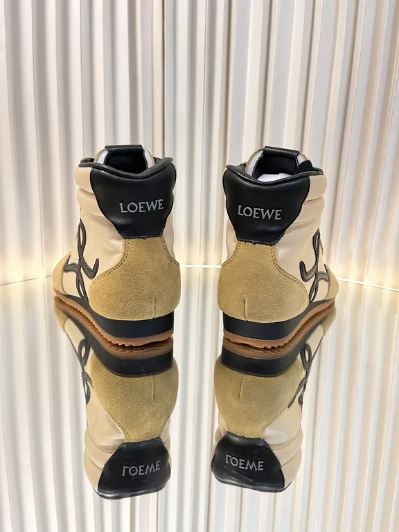 Loewe Shoe 